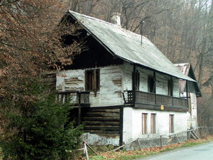 Link to full sized version of 52-dawna architektura ojcowska.jpg